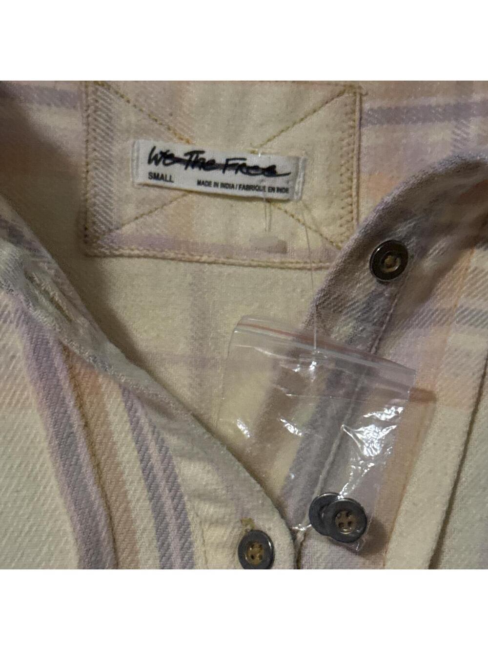 NWOT We The Free Dunes Pintuck Flannel Plaid Top size S - Picture 2 of 7